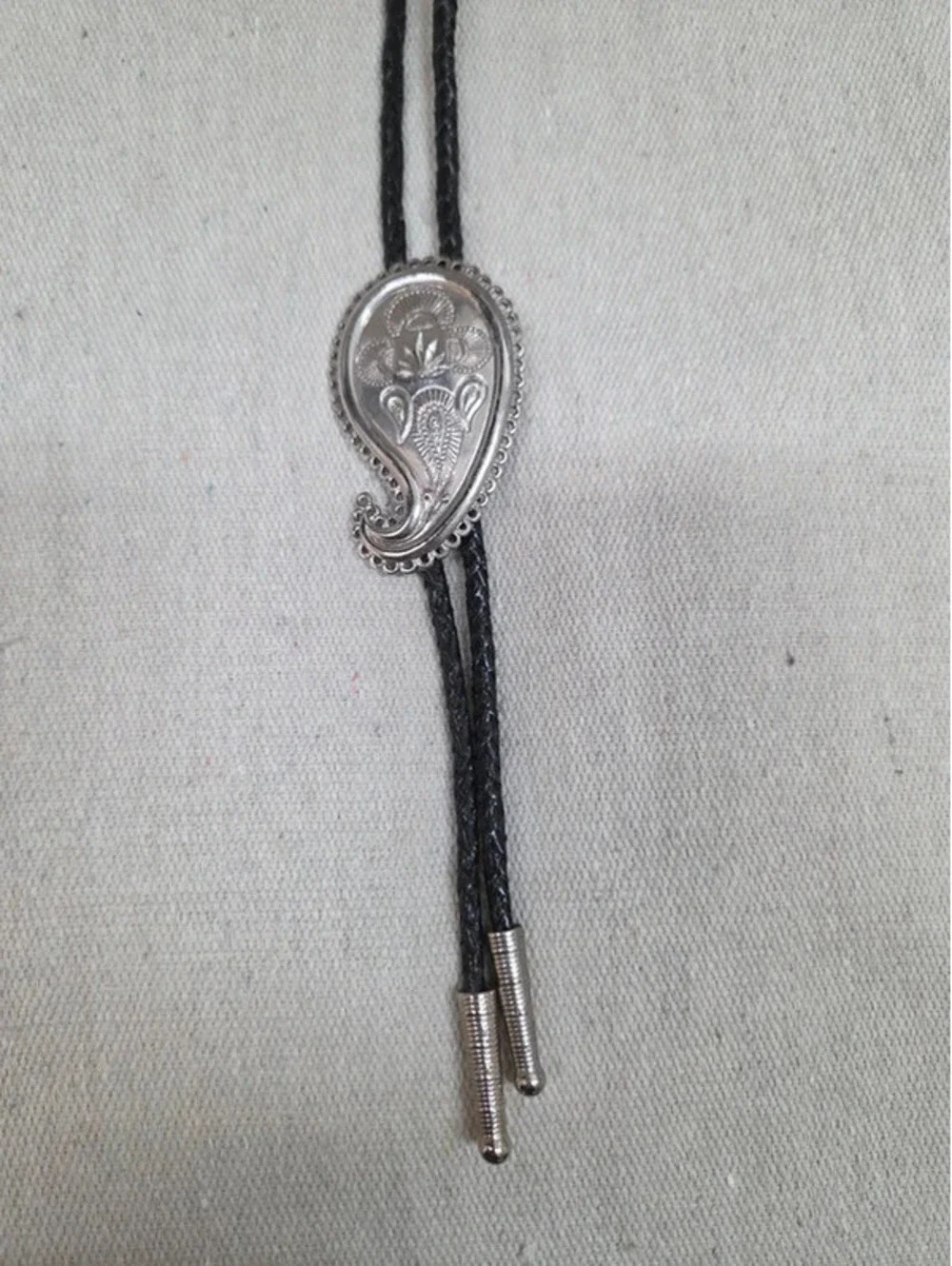 Jonette Jewelry vintage paisley